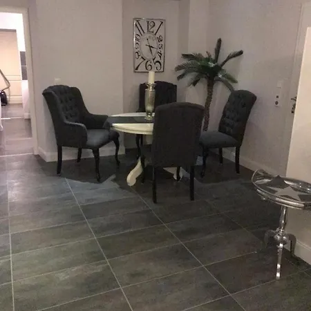 Erdgeschoss Dekoland Kruft